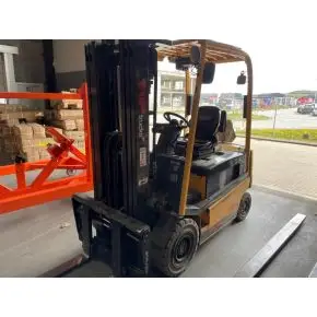 TCM FHB25-E1 - El-trucks