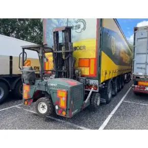 Moffet M4 25.3 - Medbringertrucks