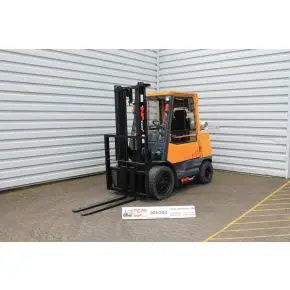 TCM FG30N5 - Brugte maskiner